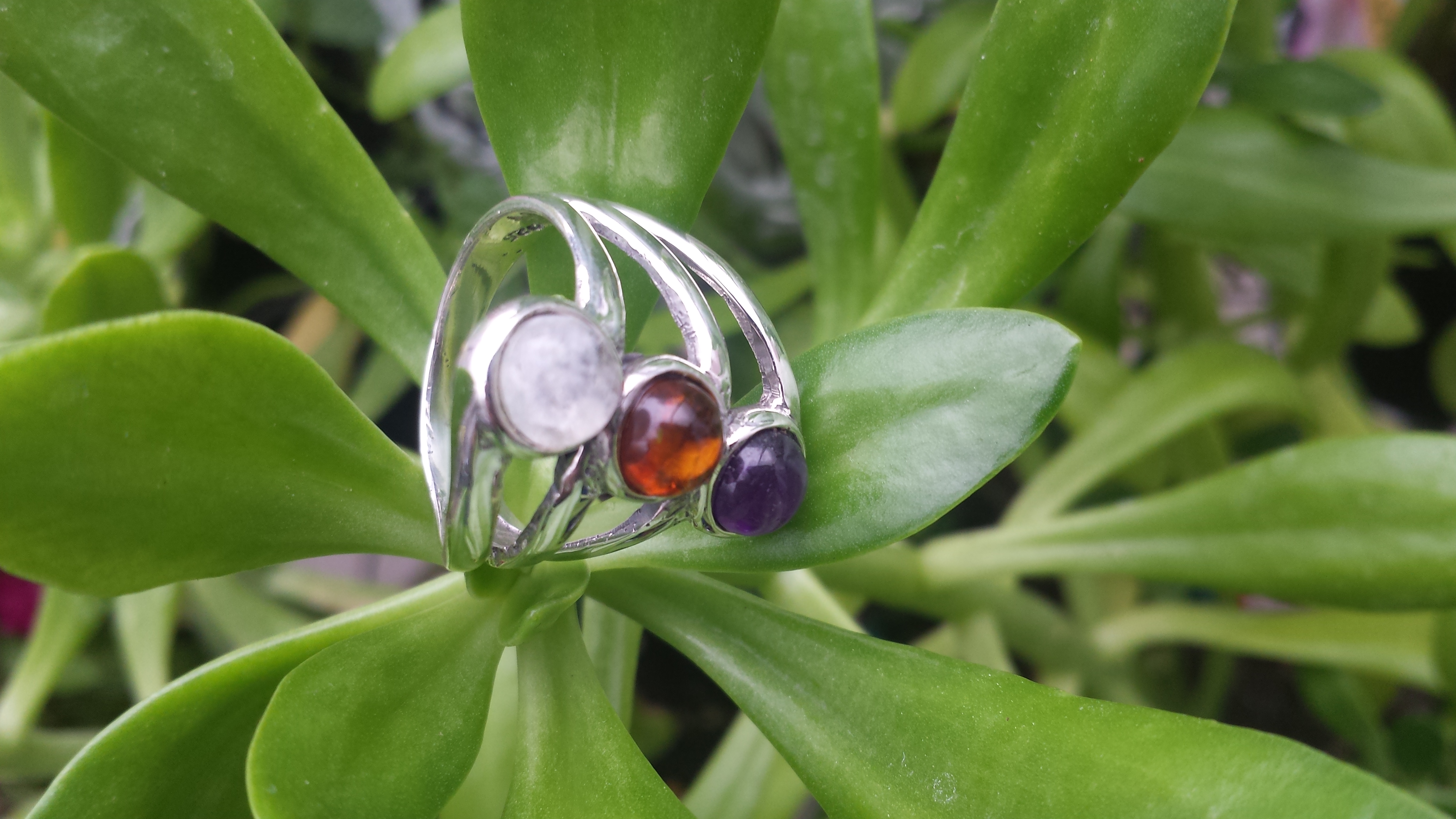 SUPERB AMBER & AMETHYST RING WITH 925 STERLING SILVER 6G